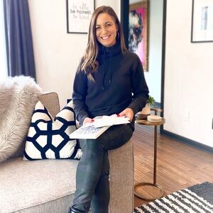 Meet your Posher, Lizzie